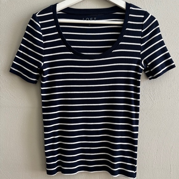 LOFT Striped Scoop Neck Short Sleeve Ribbed Top  Blue & White Med - Picture 2 of 9